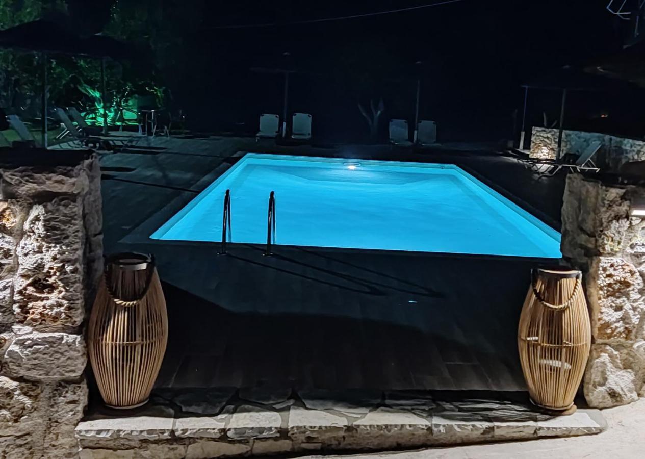 Villa Sarai Парга Екстериор снимка