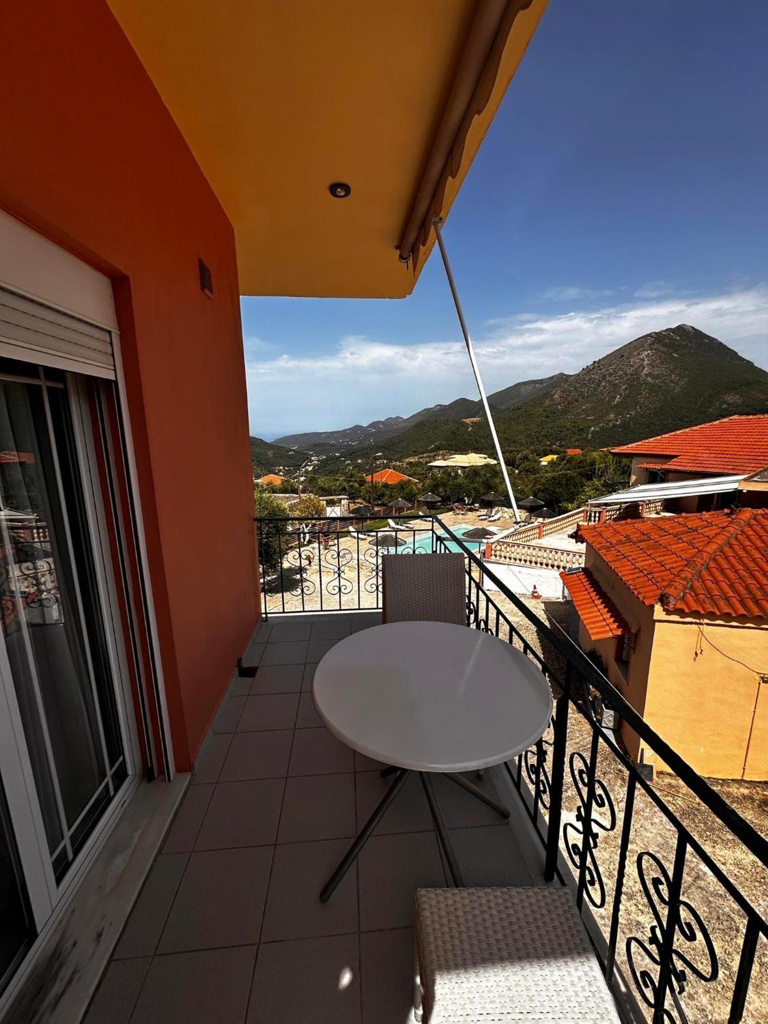 Villa Sarai Парга Екстериор снимка