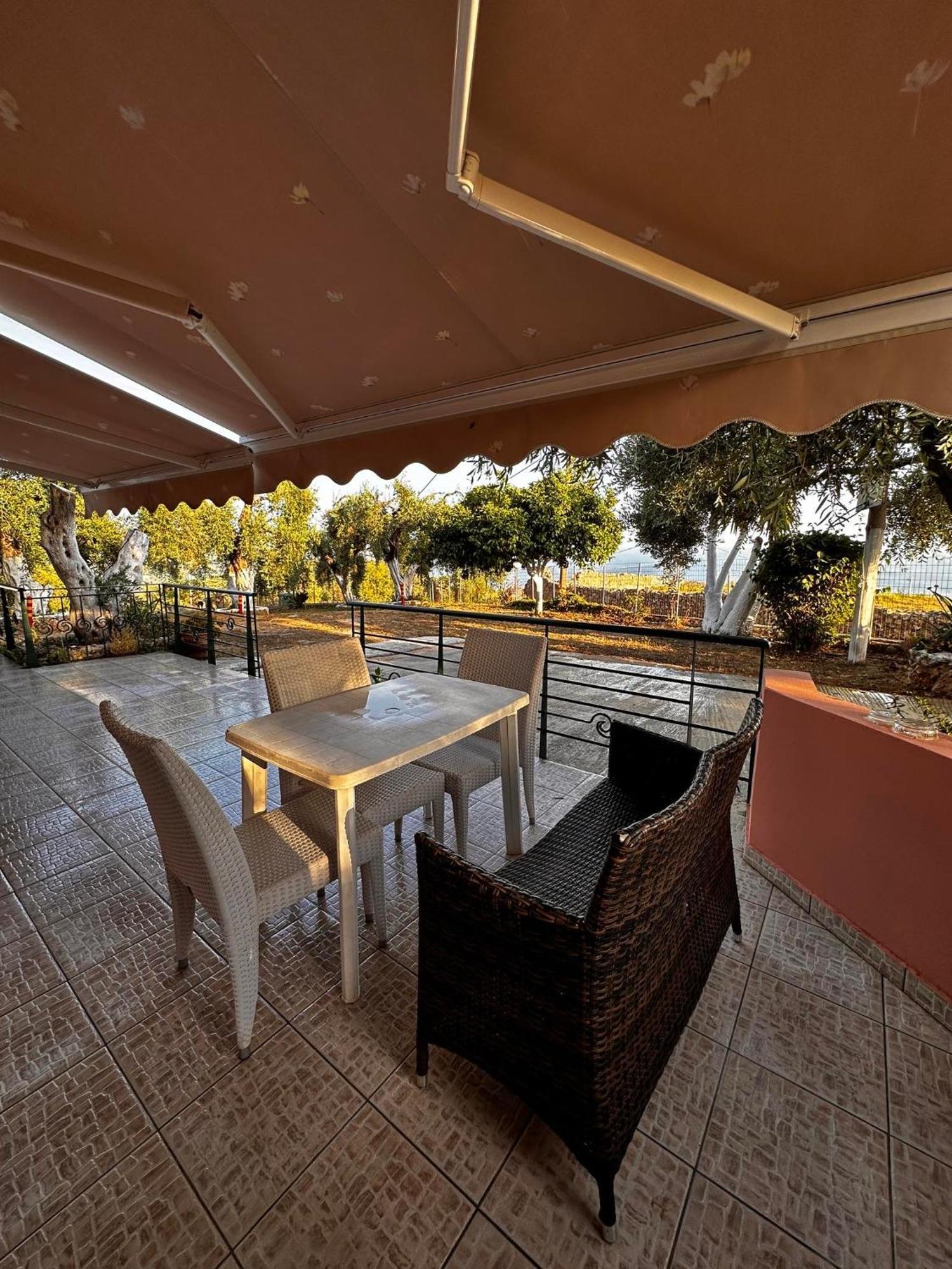 Villa Sarai Парга Екстериор снимка